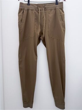 Lululemon ABC Joggers Men’s Size L Khaki 28” Inseam Stretch Athletic Pants